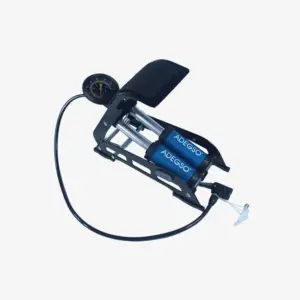 Heavy duty foot pump
